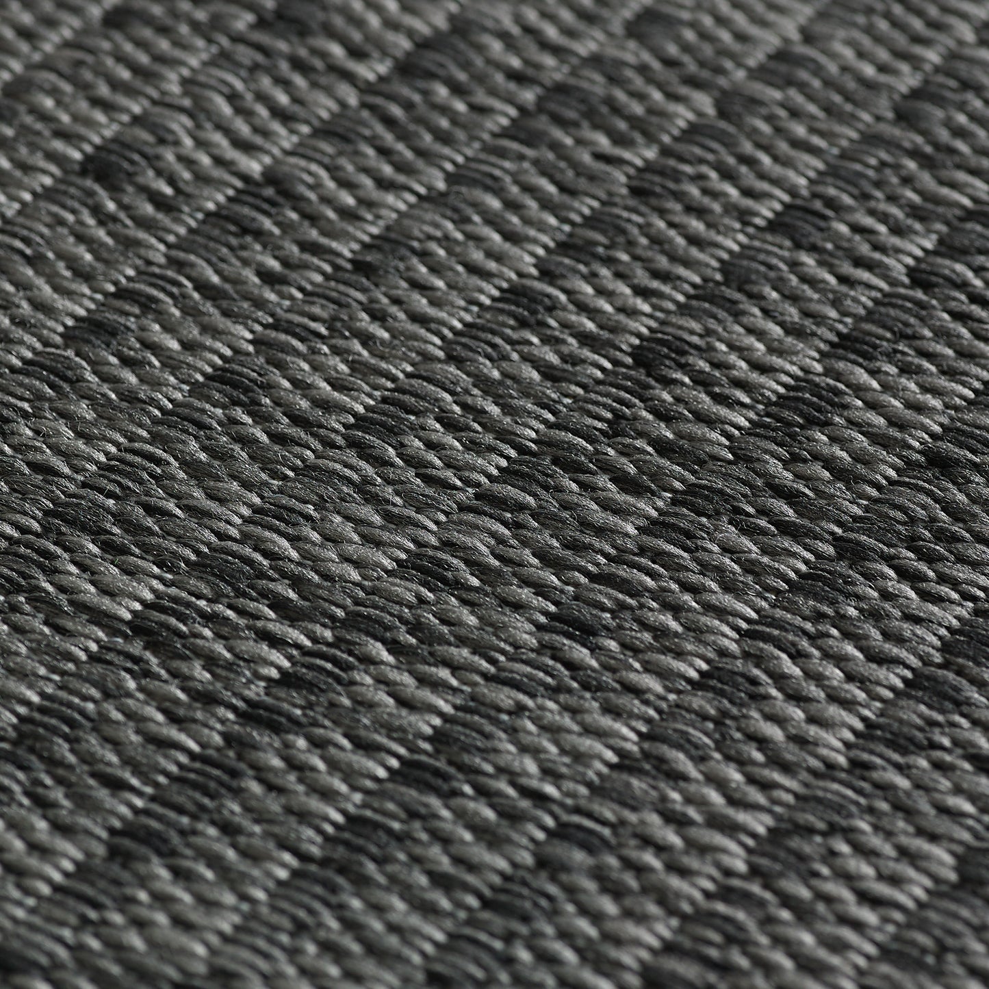 Giza 1410 Schwarz – Flacher Teppich für Küche, Flur & Terrasse ab 19,90 €