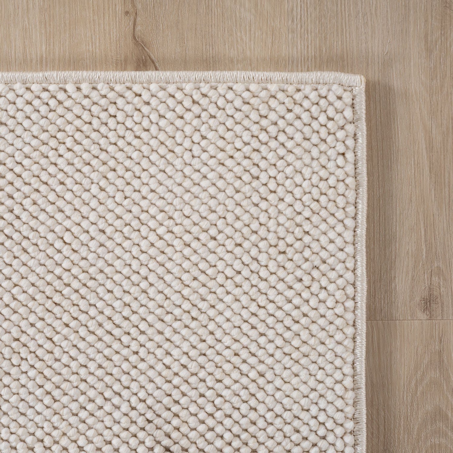 Helix 2200 Crem – Heller Kurzflor-Teppich günstig kaufen