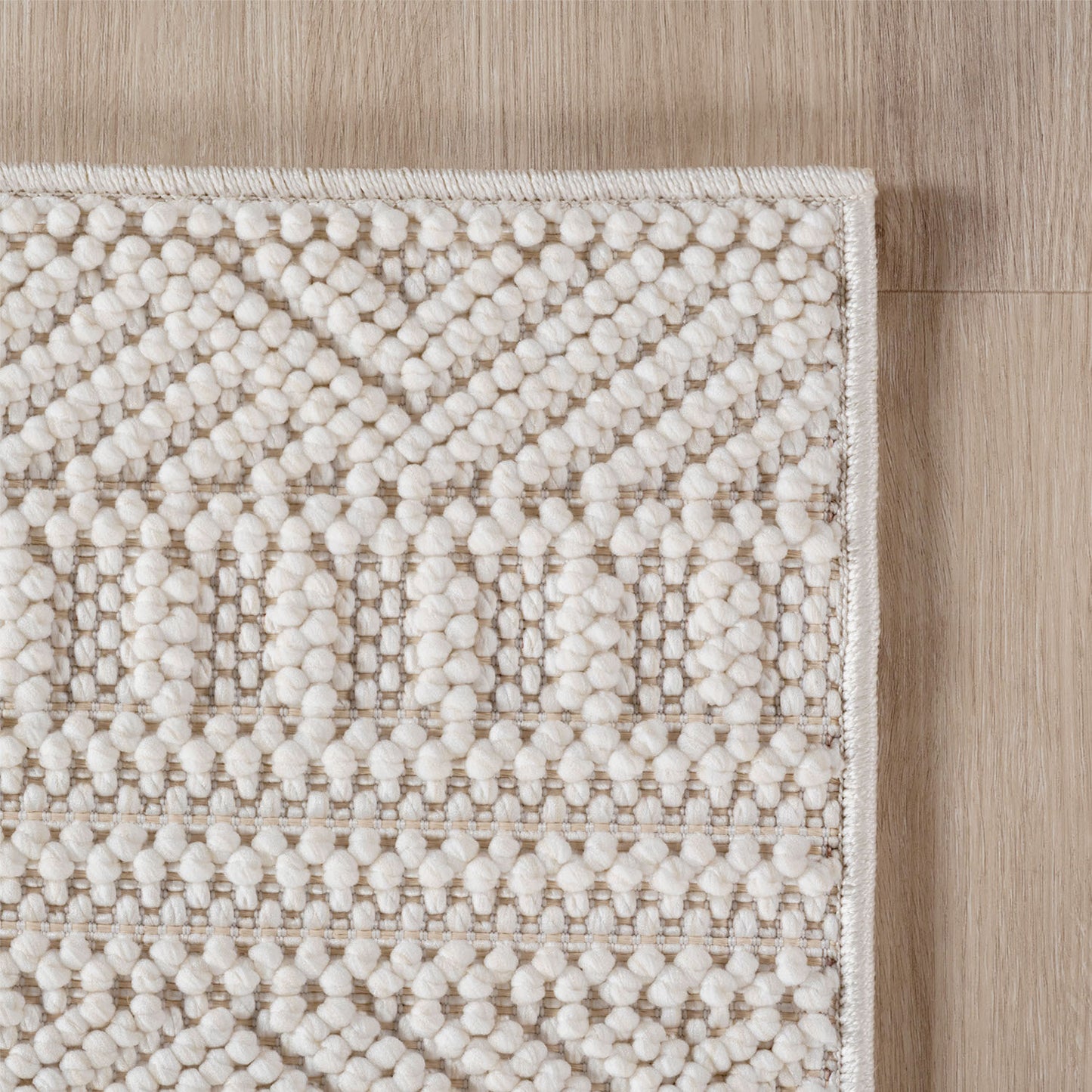 Helix 2202 Crem – Heller Kurzflor Teppich günstig kaufen