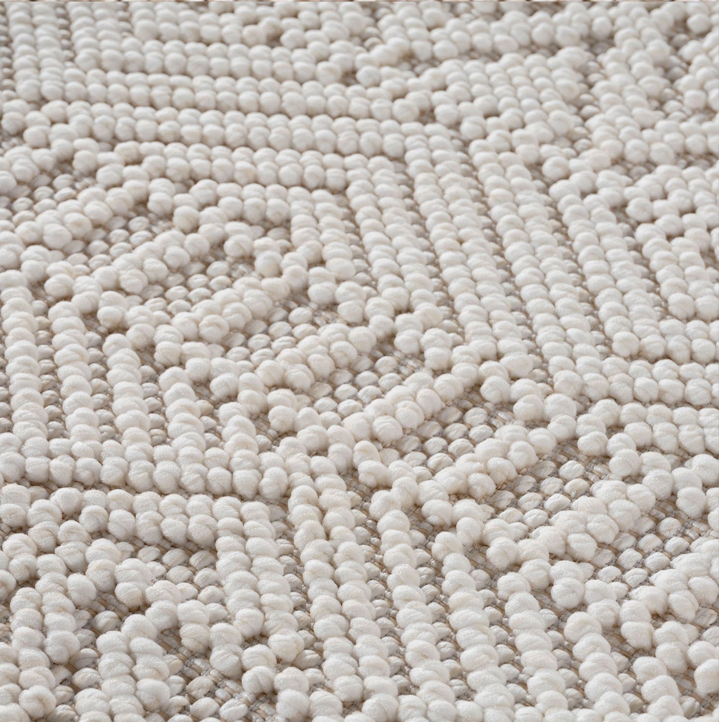 Helix 2202 Crem – Heller Kurzflor Teppich günstig kaufen