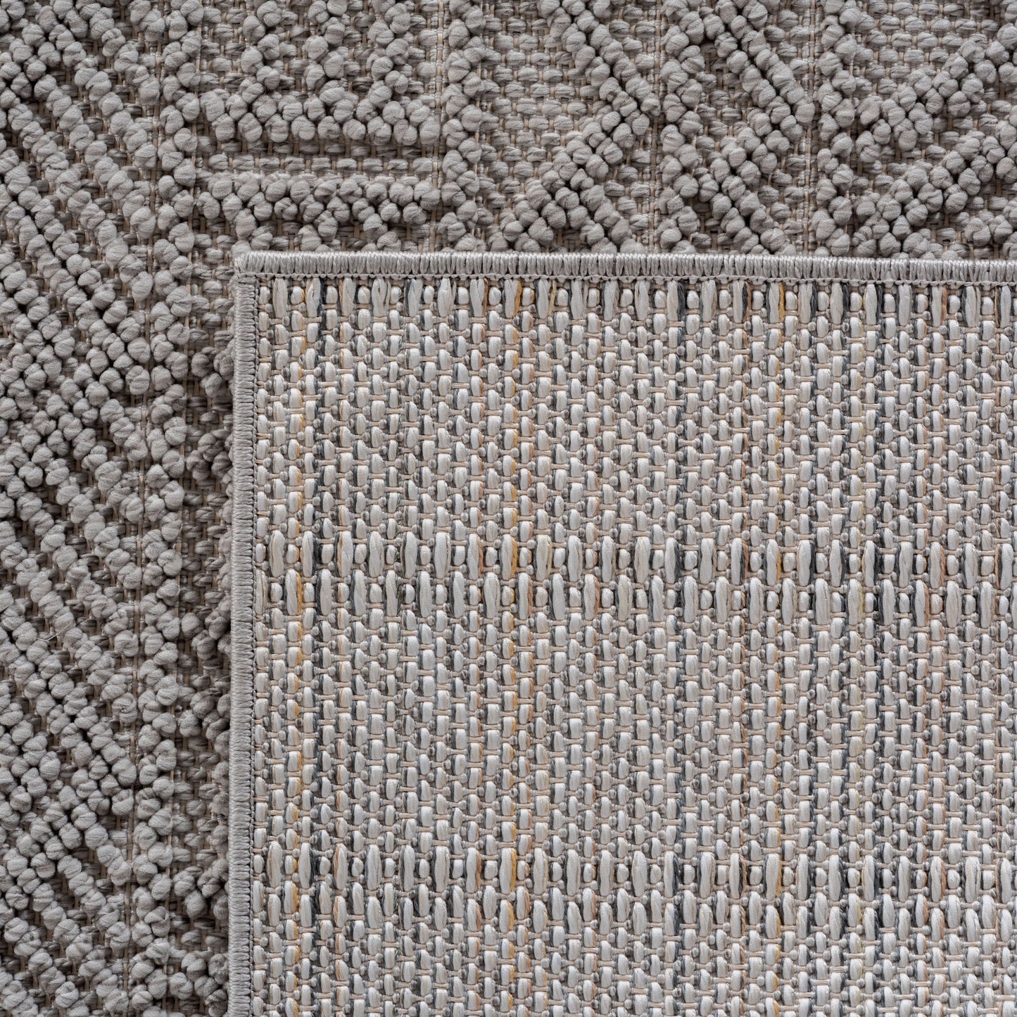 Helix 2202 Silber – Eleganter Kurzflor Teppich ab 26,45 € kaufen