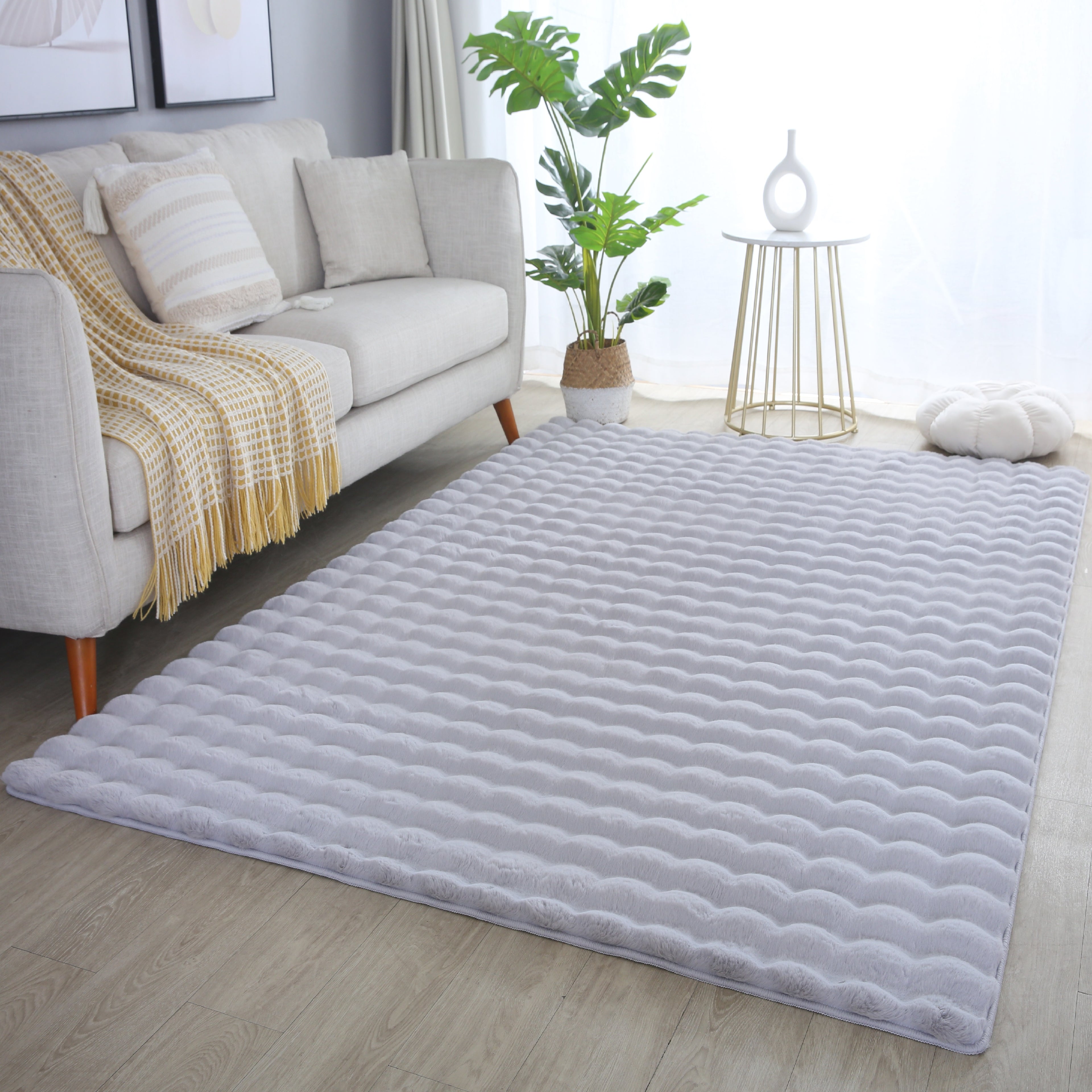 Ambiance 5110 Silber – Moderner 3D Plüschteppich in Silbergrau