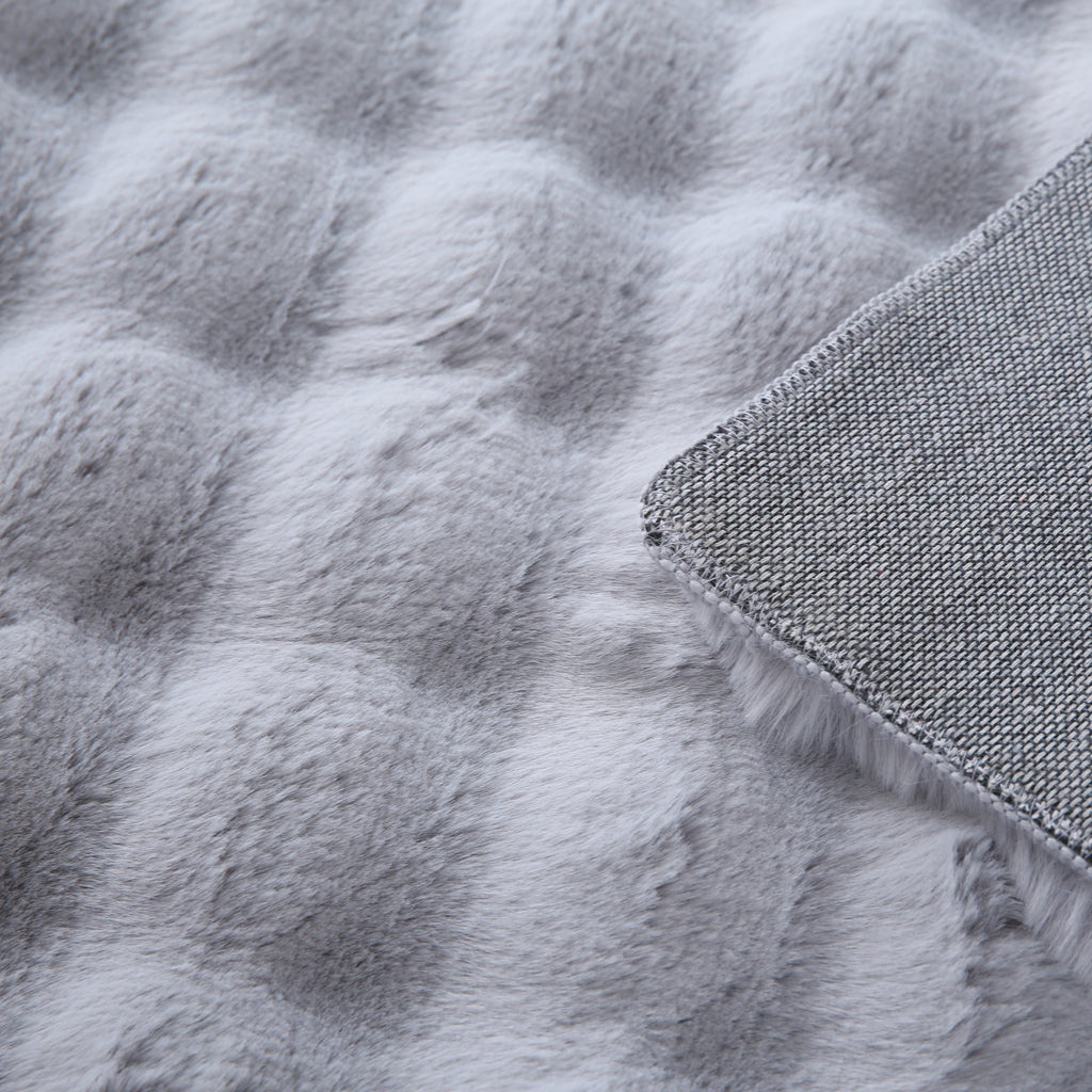 Ambiance 5110 Silber – Moderner 3D Plüschteppich in Silbergrau