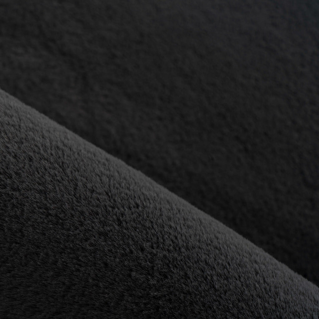 Pouffy 5100 Schwarz – Weicher Teppich in Schwarz